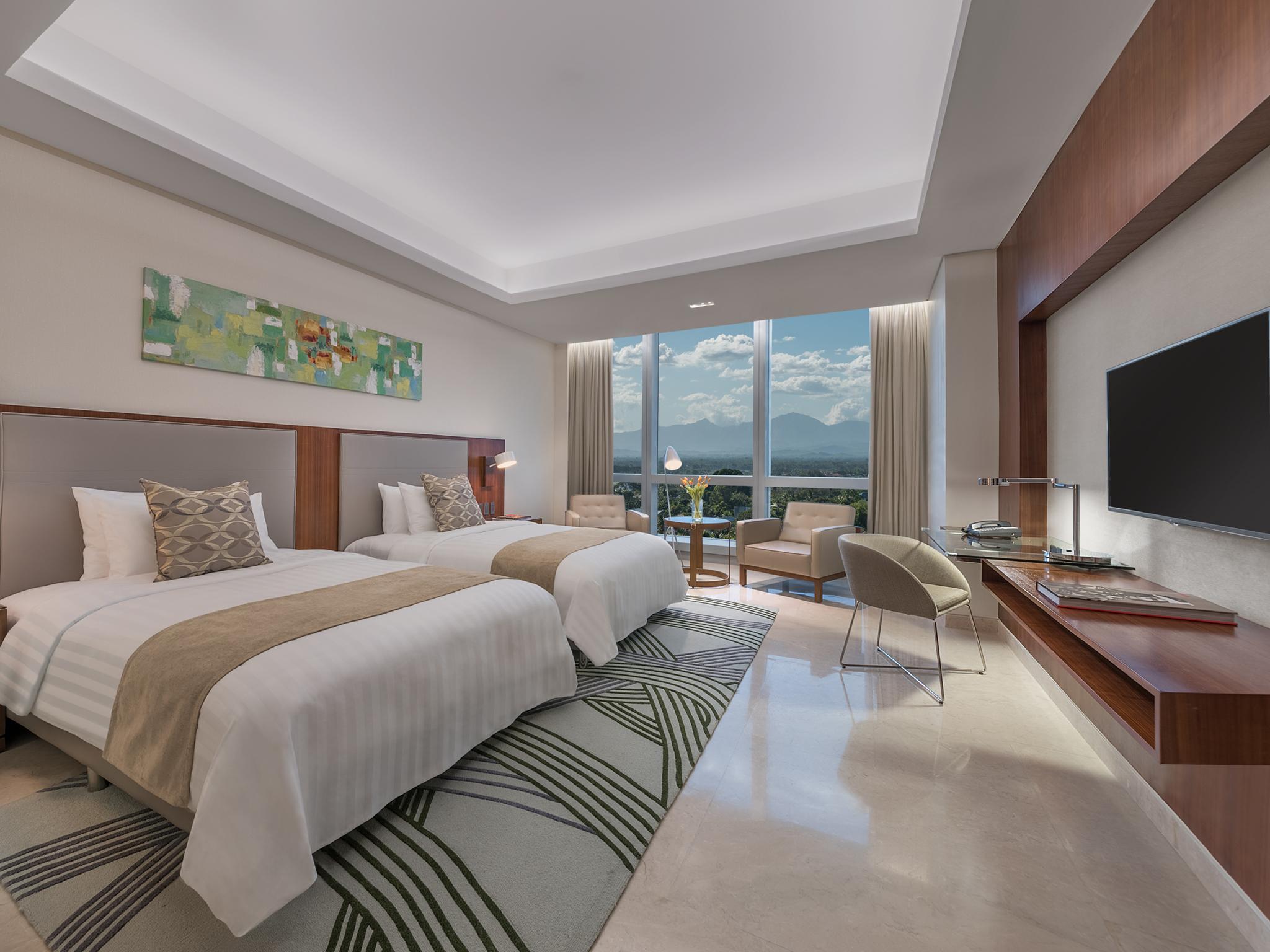 Richmonde Hotel Iloilo Exterior photo
