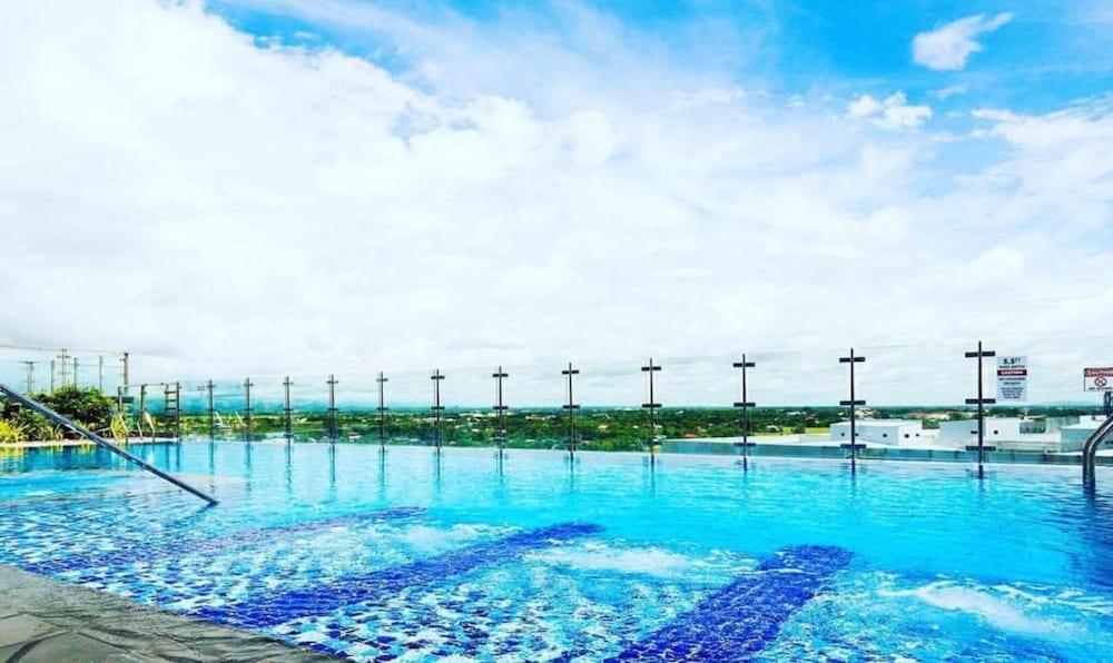 Richmonde Hotel Iloilo Exterior photo