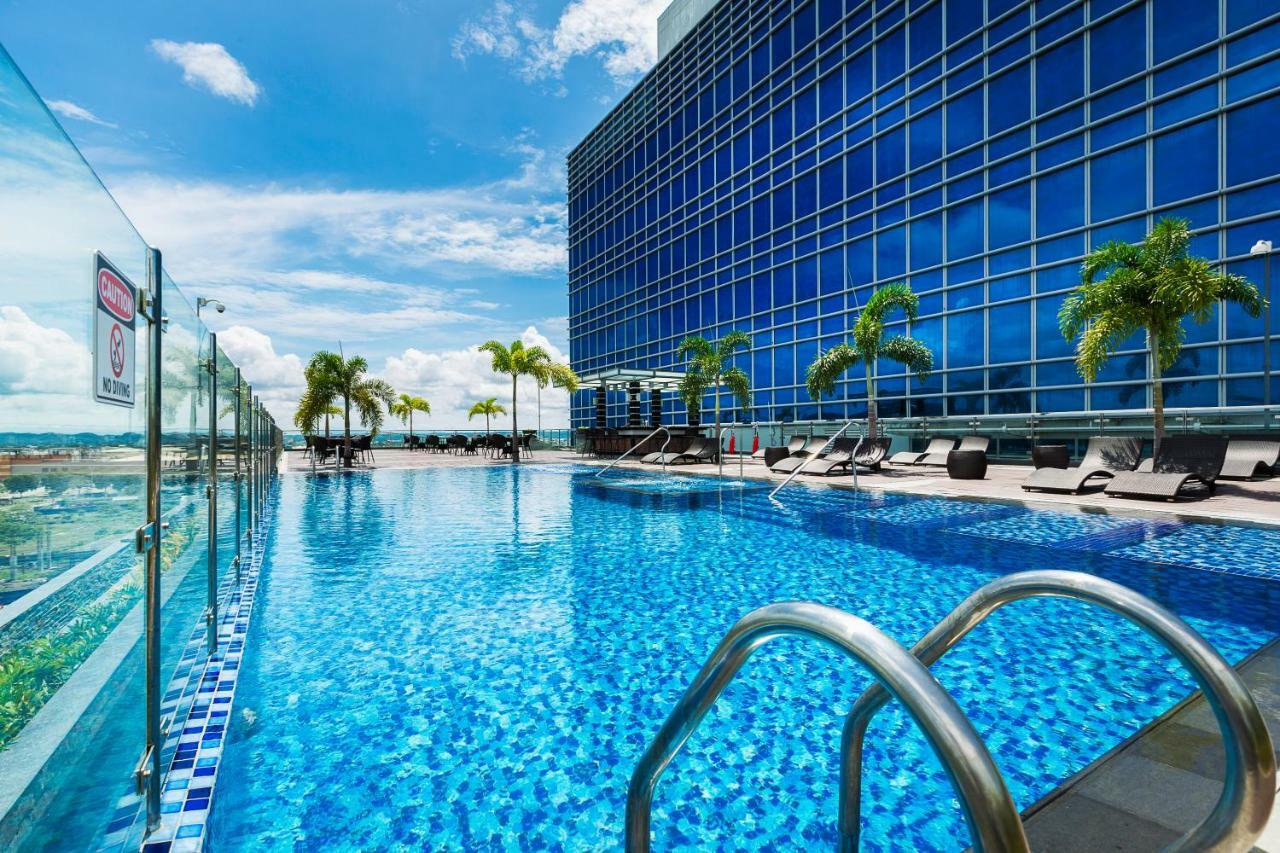 Richmonde Hotel Iloilo Exterior photo